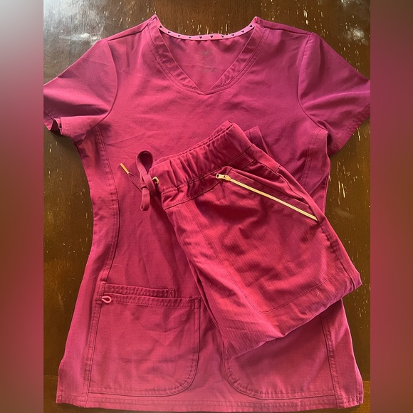 Pink Scrub Set - Picture 1 of 1